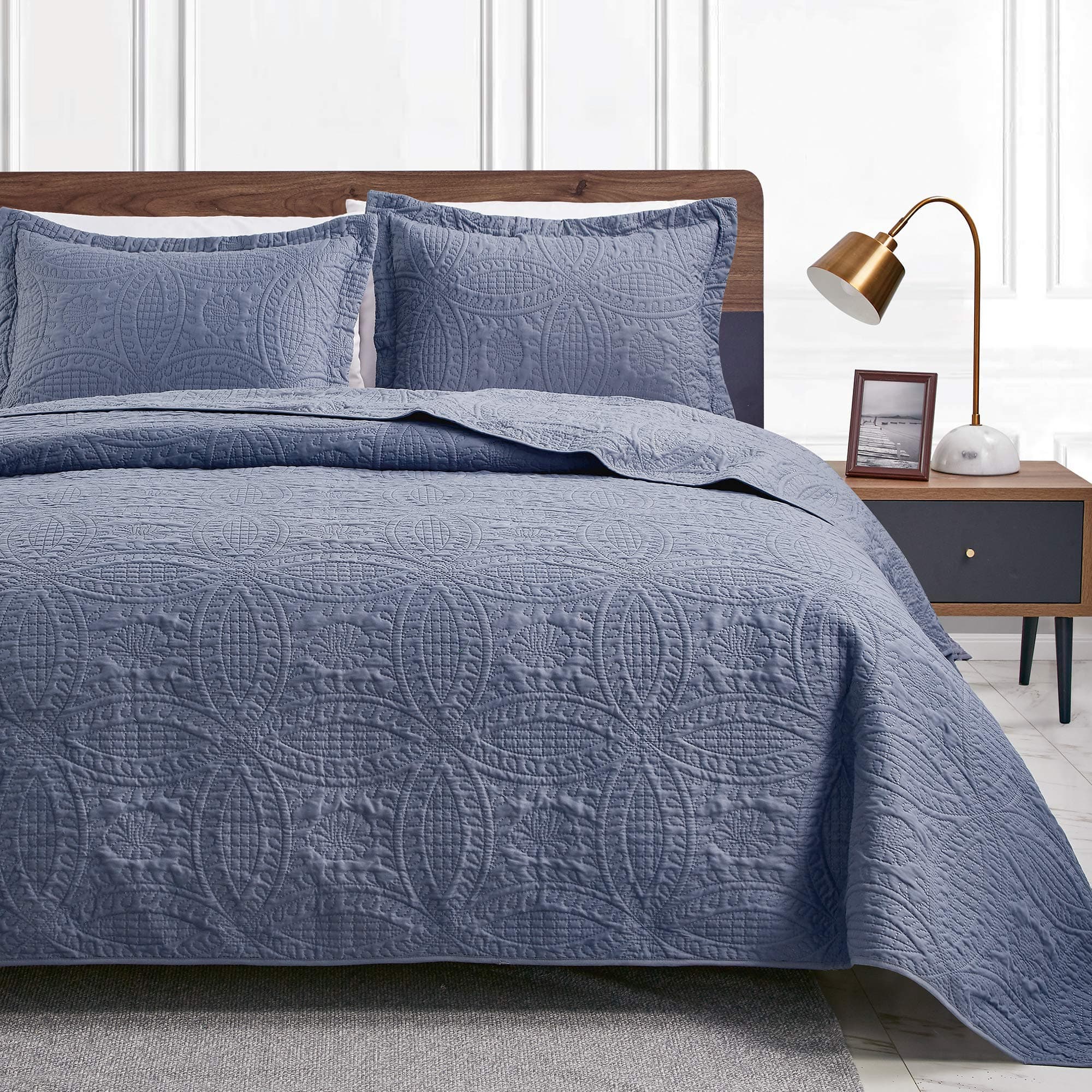 3pc Queen Quilt Set $28
